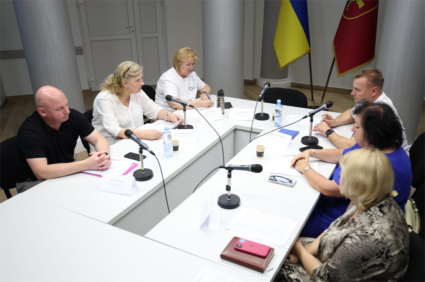 На Хмельниччині посилять профілактику вживання психоактивних речовин серед молоді
