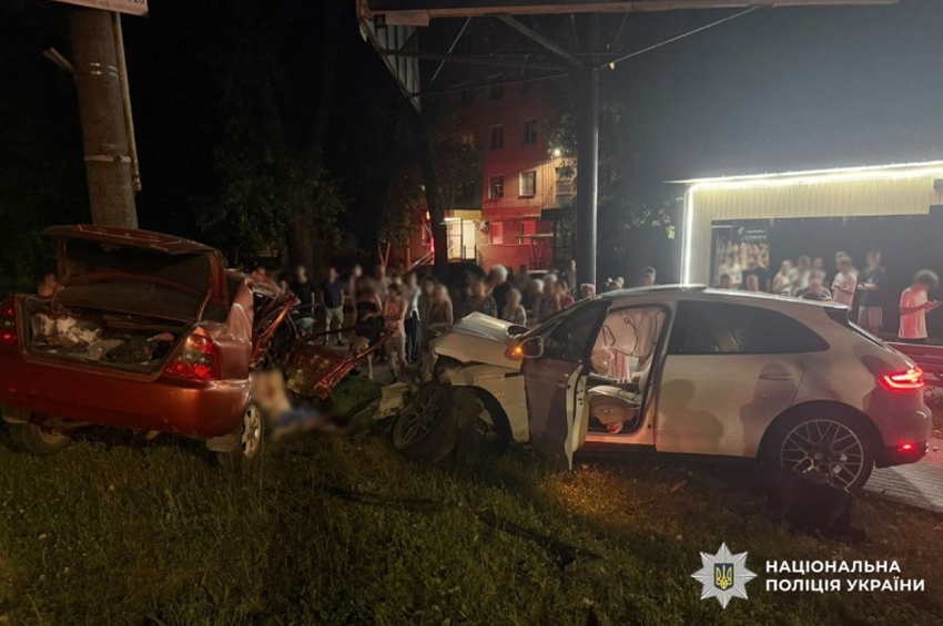 ДТП з двома загиблими у Хмельницькому: поліція затримала 20-річного водія "Porsche"