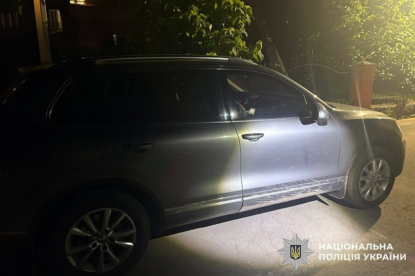У Старокостянтинові водійка Volkswagen збила двох дітей і залишила місце ДТП