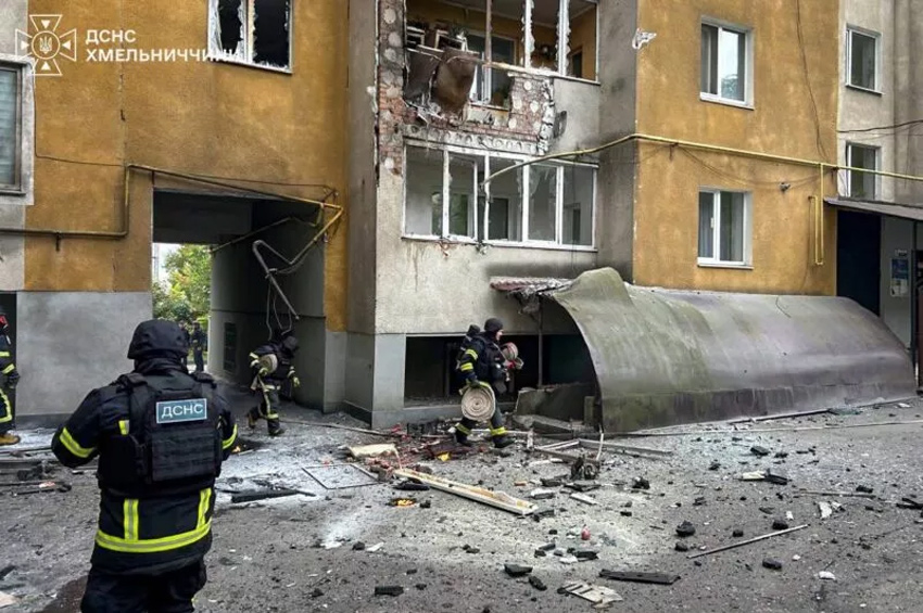 На Хмельниччині через атаку дронів пошкоджені будинки та автомобілі: розпочато розслідування
