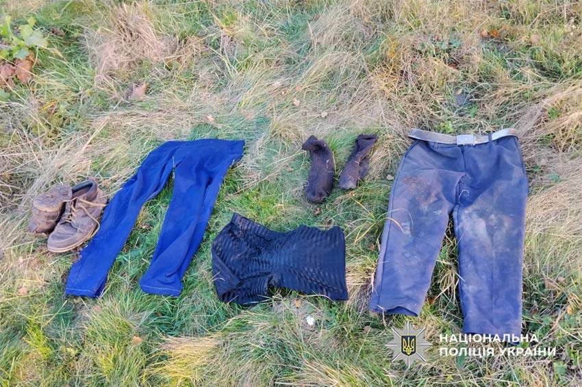 У Шепетівці в річці знайшли тіло чоловіка: поліція просить допомогти встановити особу