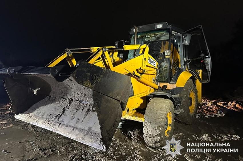 У Хмельницькому екскаватор наїхав на жінку на будівництві: 39-річна місцева жителька загинула