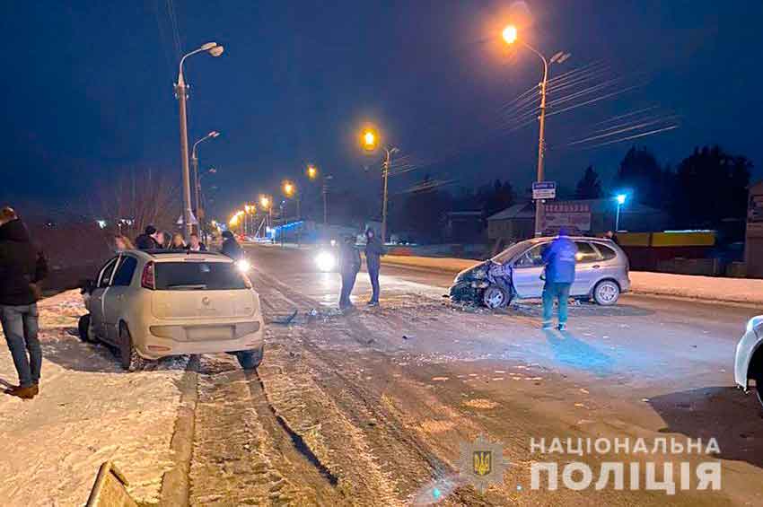 Дві ДТП з потерпілими за добу